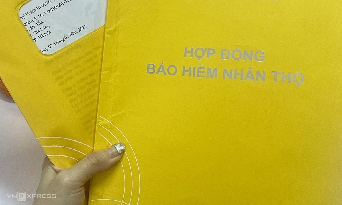 Thực trạng vay vốn ngân hàng kèm bảo hiểm