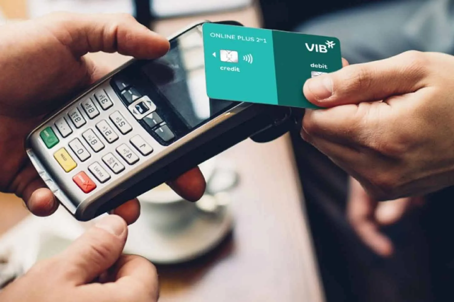 Tìm hiểu đáo hạn thẻ tín dụng là gì?