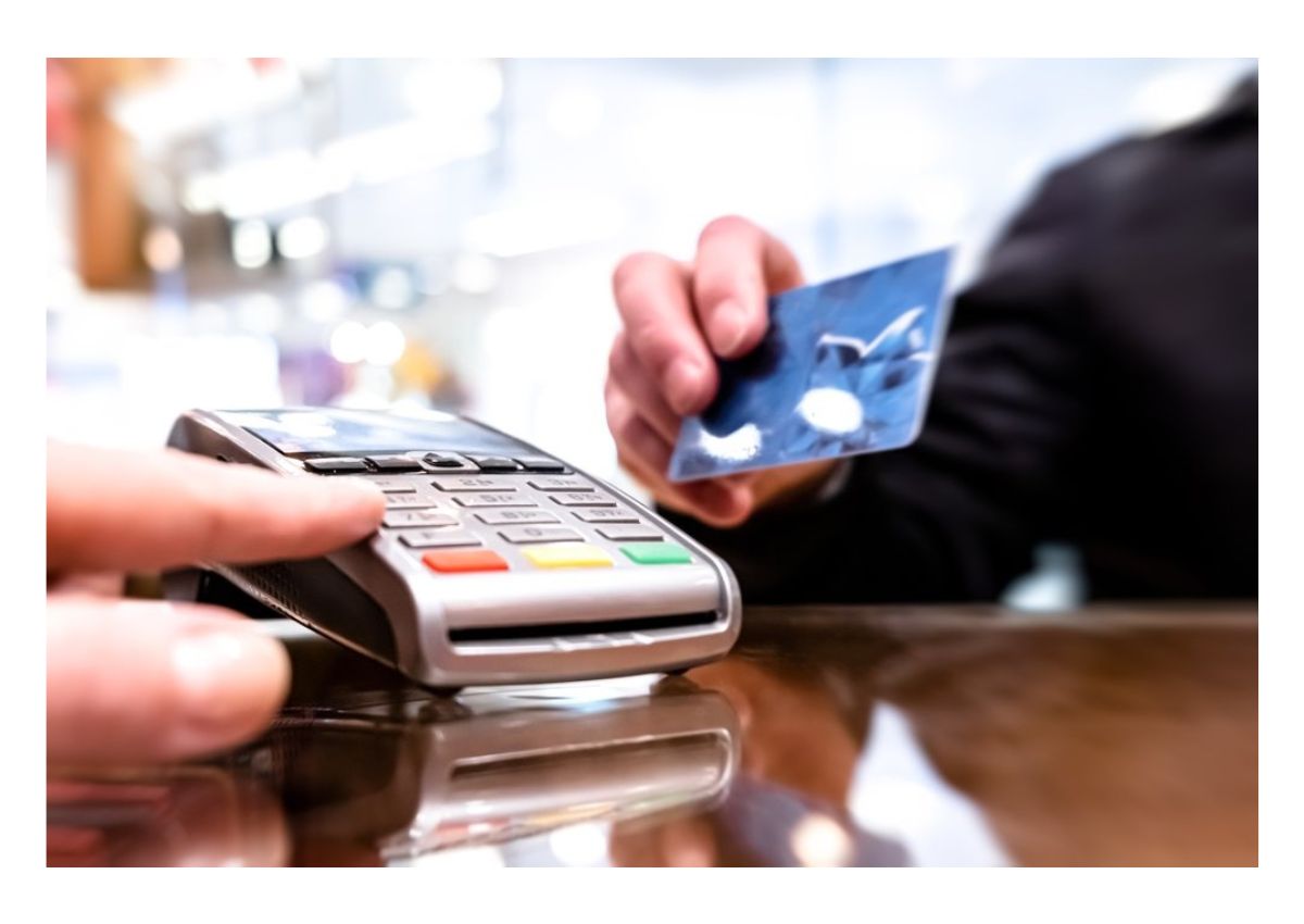 Các rủi ro dễ gặp khi dùng dịch vụ rút tiền đáo hạn thẻ tín dụng
