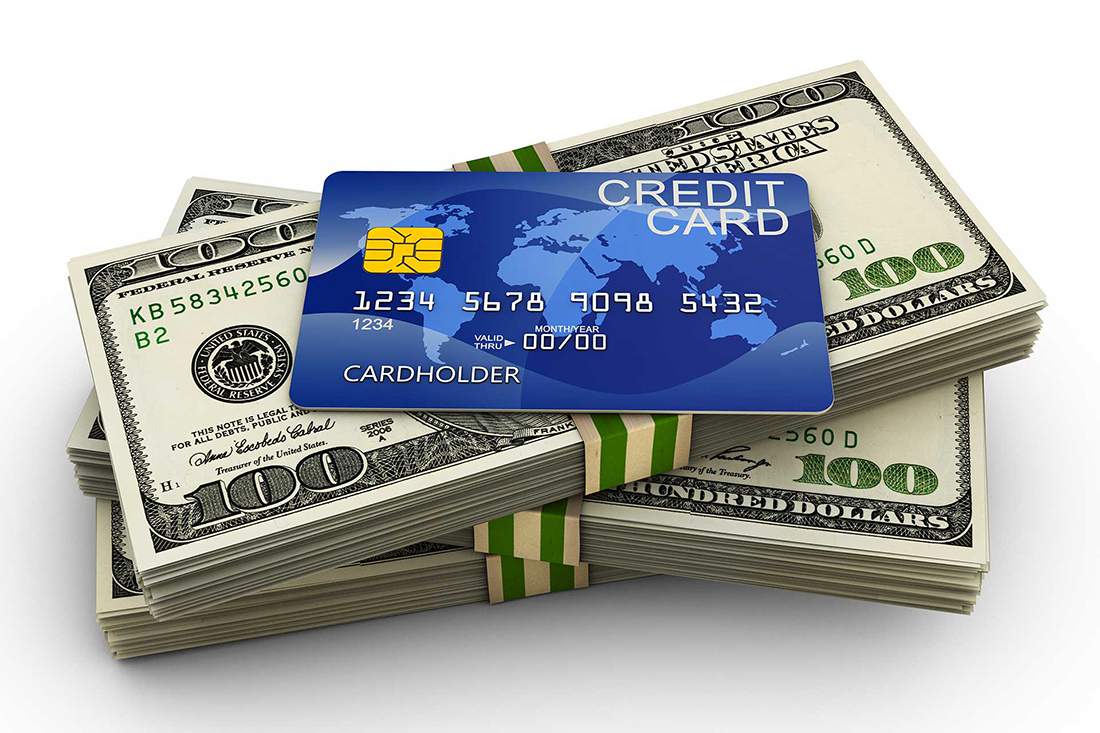 Phí rút tiền mặt thẻ tín dụng VPBank Shopee