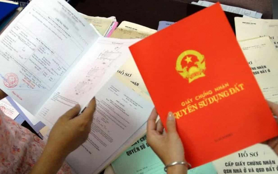 Ảnh: Sổ đỏ - Tài sản đảm bảo khi vay vốn Ảnh: Sổ đỏ - Tài sản đảm bảo khi vay vốn